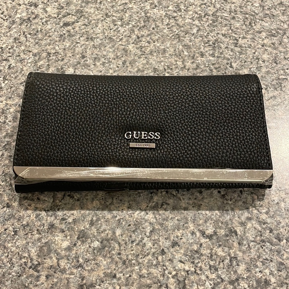 GUESS Women Wallet PE632153